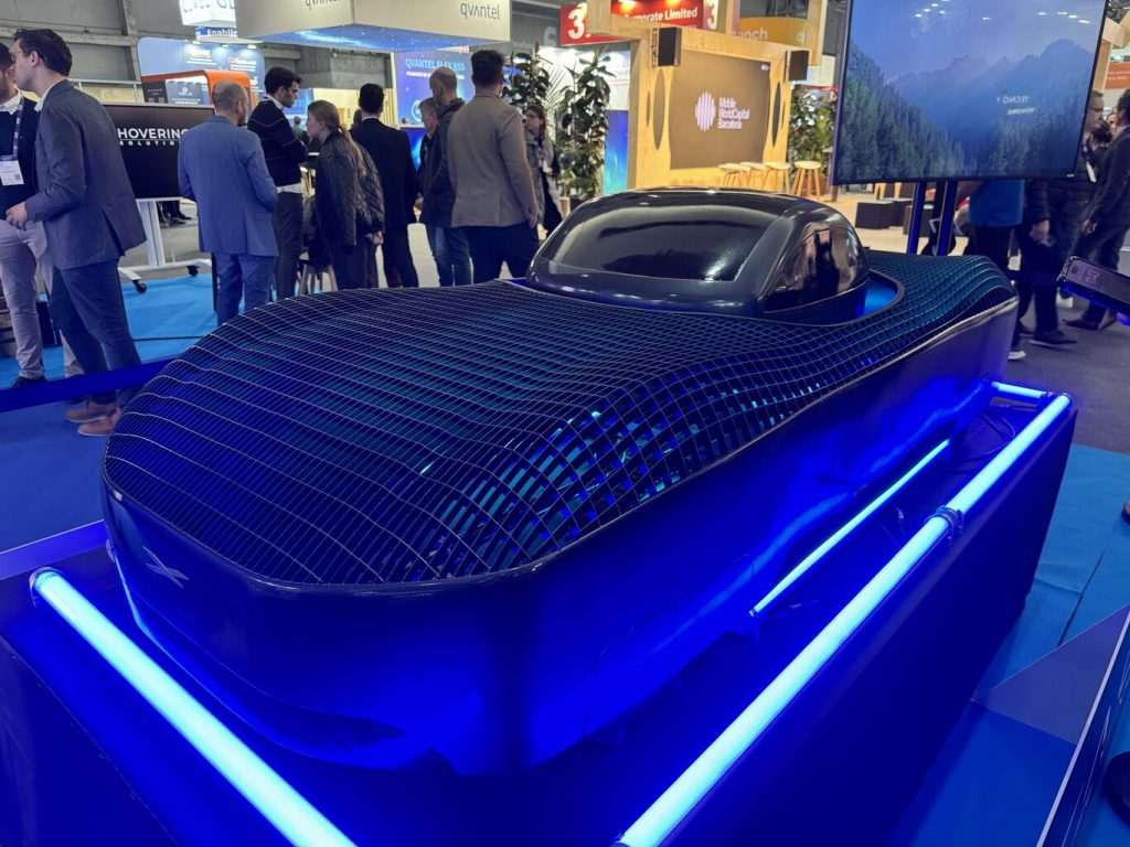 coche-volador-alef-MWC24-1